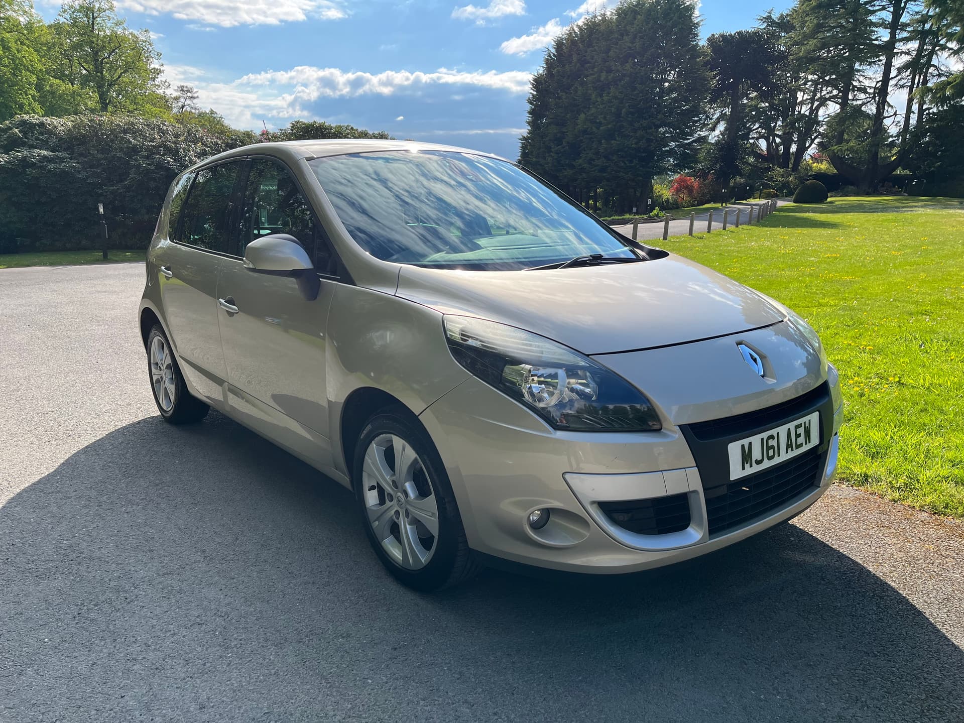 RENAULT SCENIC