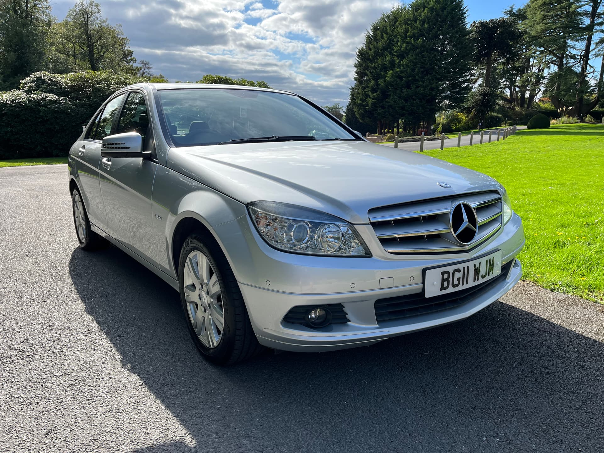 MERCEDES-BENZ C-Class